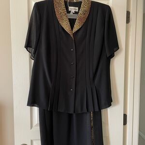 Danny & Nicole Black Leopard Print Skirt Suit Set